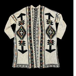 GeeGee Size S/M Aztec Print Multicolored Knit Cardigan
